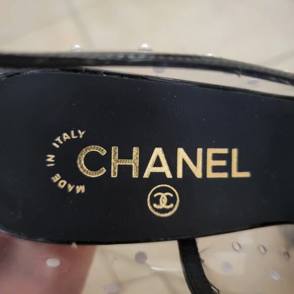 Chanel Cap Toe Paris Hamburg CC Logo PVC Pearl Pumps Black Patent 39.5 9 - Picture 10 of 11